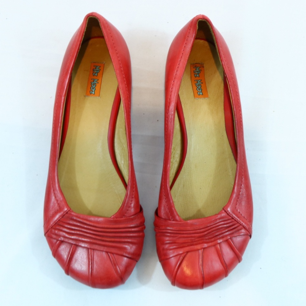 Miz Mooz Red Leather Round Toe Pleated Daisy Flats